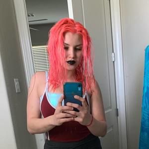 Meet your Posher, Mina